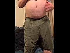 Tubbytum, a 250lbs fat appreciator From United States