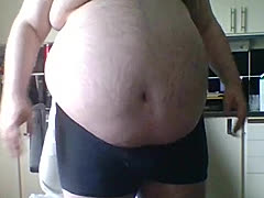 DreadPoetSociety, a 400lbs mutual gainer From Sweden