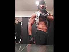 Jayjay_nc, a 185lbs feeder From United States