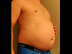HeavyCreamBelly, a 200lbs mutual gainer From United States