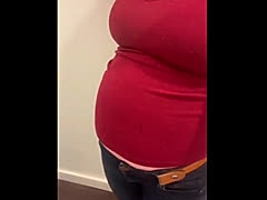 Annamk, a 218lbs foodie From United Kingdom