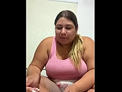 Iwantbefat, a 215lbs feedee From Colombia