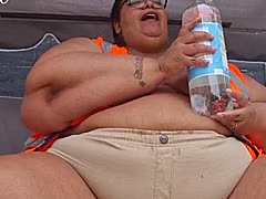 Rachhole, a 517lbs foodie From United Kingdom