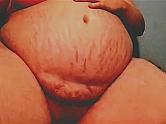 Fertile, a 354lbs feedee From United States