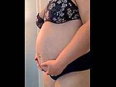 Admirer2891, a 261lbs fat appreciator From United States