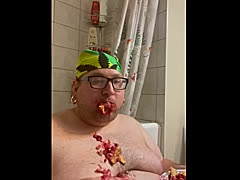 ILovefatfood, a 365lbs foodie From Canada
