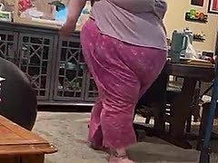 FrankTheTank, a 360lbs fat appreciator From United States