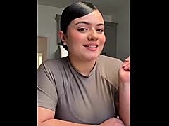 Pinkymejia6, a 112lbs feedee From United States