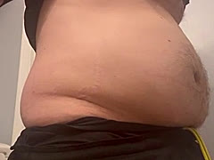 Foodieman, a 240lbs feedee From United States