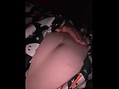 Lazyfatbellygirl, a 100lbs feedee From United Kingdom