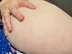 Piggyfeedee24, a 220lbs feedee From Canada