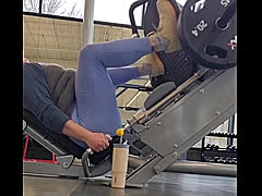 Eatuntilipop, a 300lbs foodie From United States