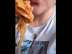 ShereeJenkins, a 100lbs foodie From United Kingdom