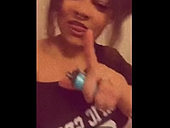 Aviizee, a 180lbs feedee From United Kingdom